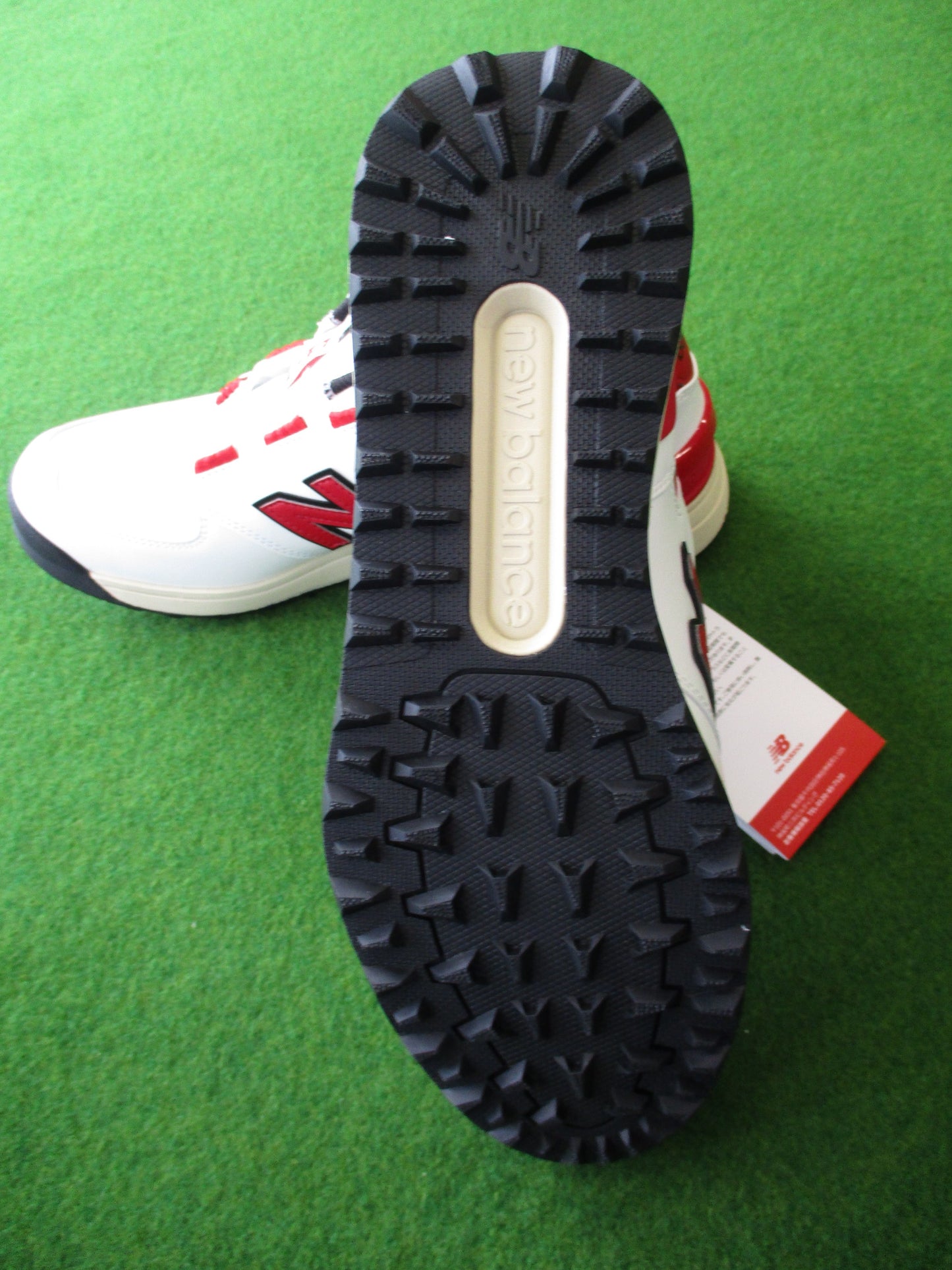 【メンズ】ニューバランス スパイクレス ゴルフシューズ UGBS574D